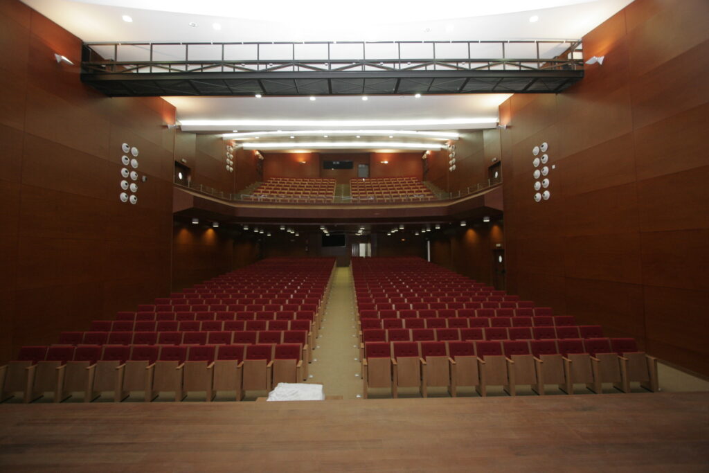 Teatro Víctor Fernández Gopar "El Salinero"